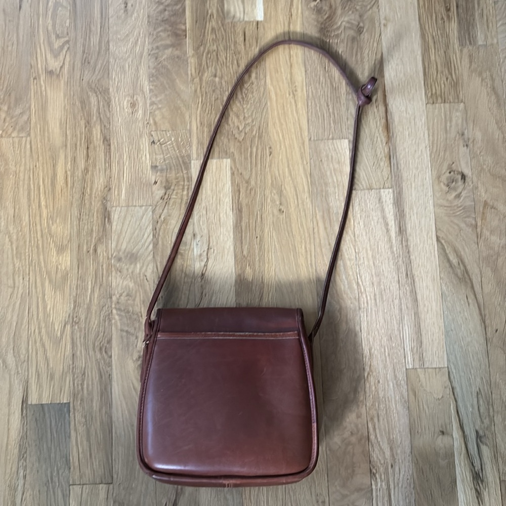 Vintage Coach Lindsay Crossbody Bag - Picture 2 of 6
